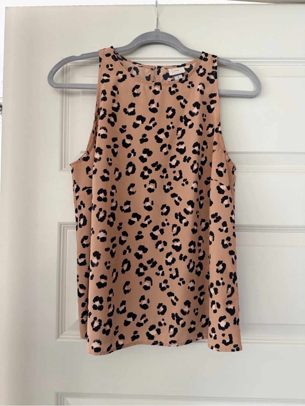 a new day Leopard Print Sleeveless Blouse